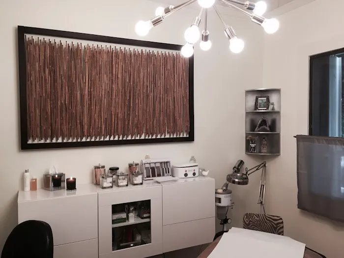 Skin Couture Picture 2