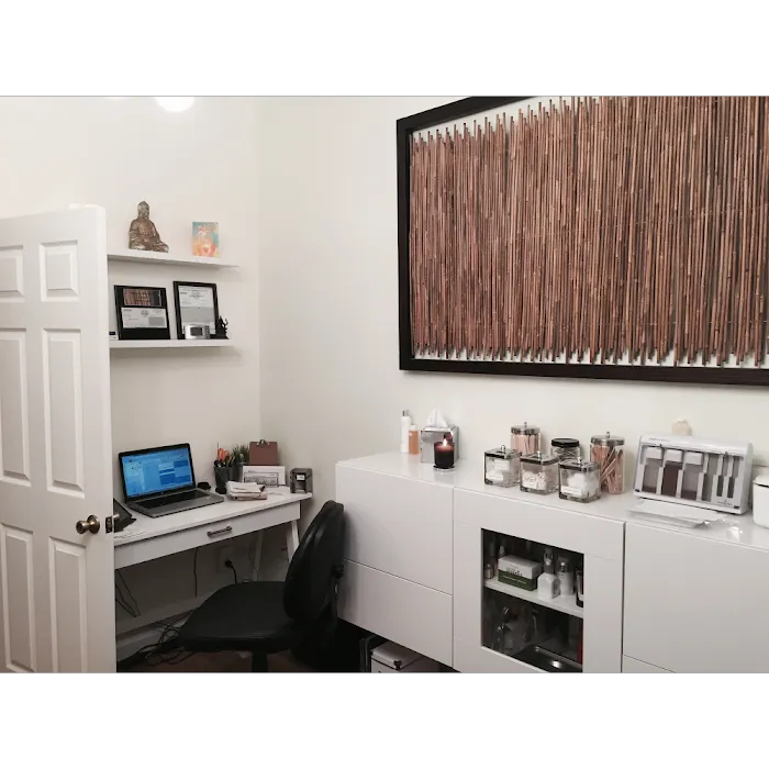 Skin Couture Picture 6