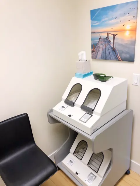 Array Skin Therapy Picture 4