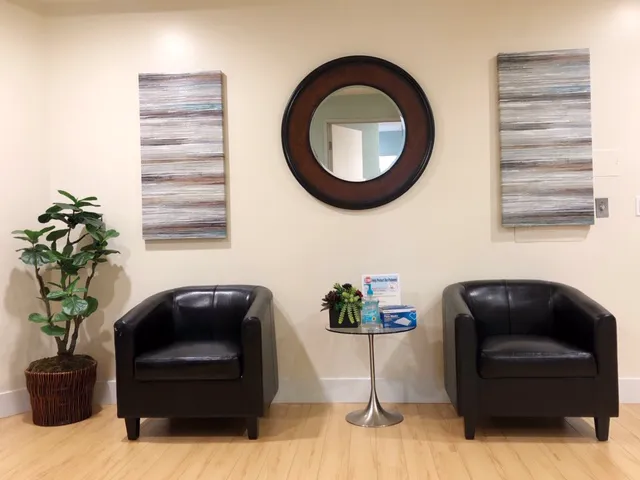 Array Skin Therapy Picture 1