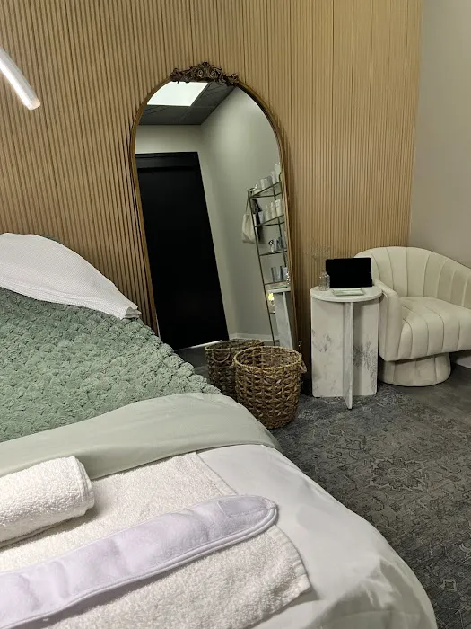 Graceful Radiance Esthetics Picture 1