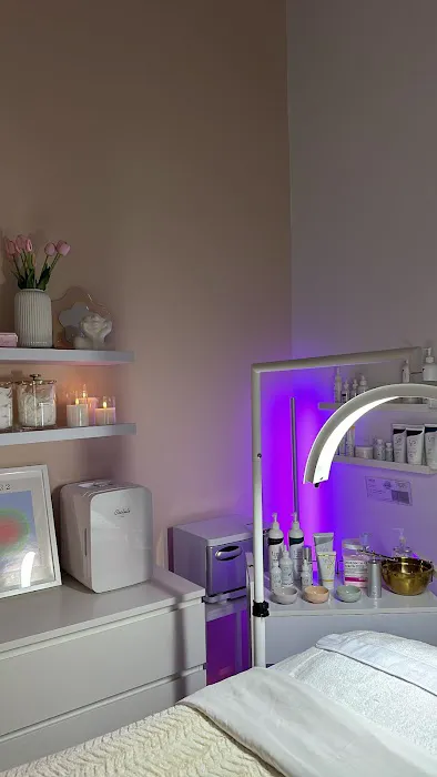 Just Skin by Juliette Picture 1