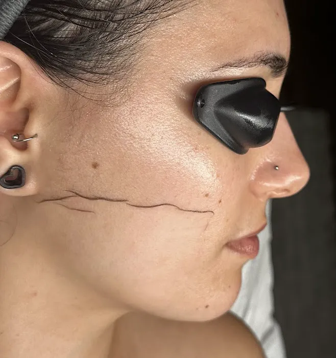 Just Skin by Juliette Picture 6