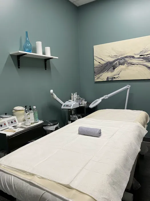 Wax n' Peels Picture 1