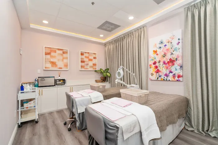 iCare Skin & Body Picture 2