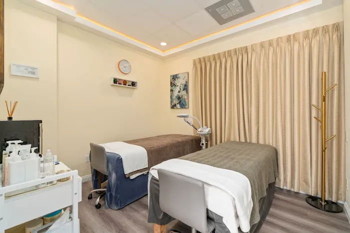 iCare Skin & Body Picture 10