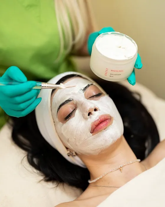 Ashkhen Danielyan Skin Center Picture 6