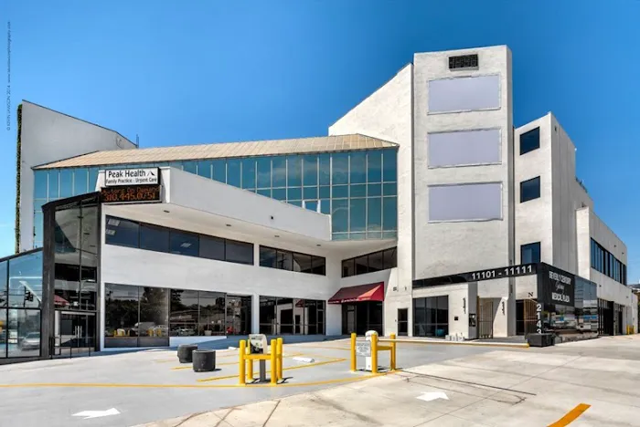 West LA Medical & Skincare Picture 4