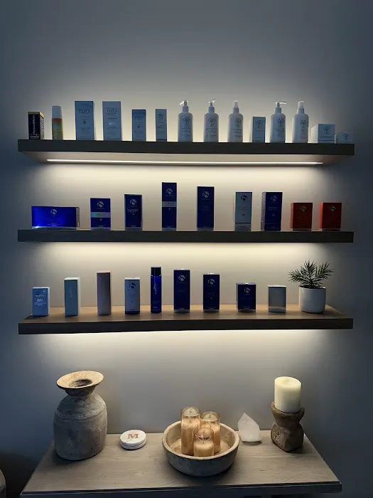 N'LIGHTEN SKIN By Mindy Picture 1