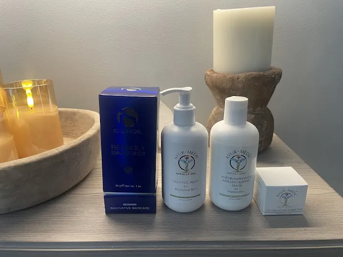 N'LIGHTEN SKIN By Mindy Picture 2