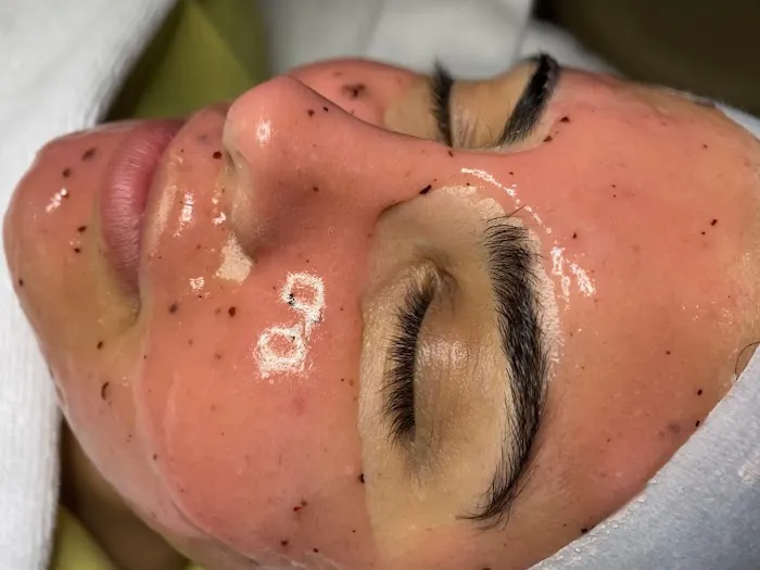 L'S SKINCARE LA Picture 4