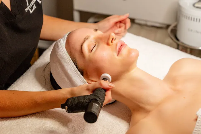 Happy Hands Aesthetics Picture 9