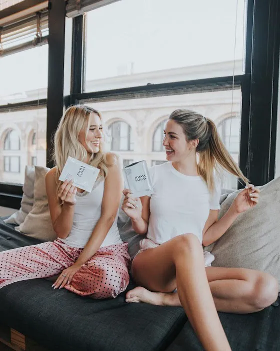 Joanna Vargas Picture 9