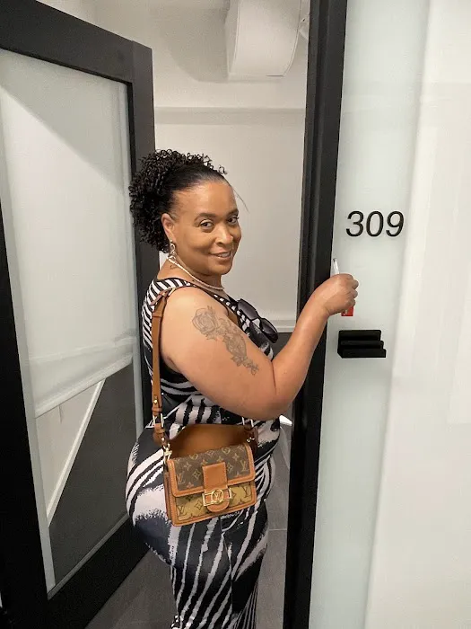 Relaxing Beauty Picture 2