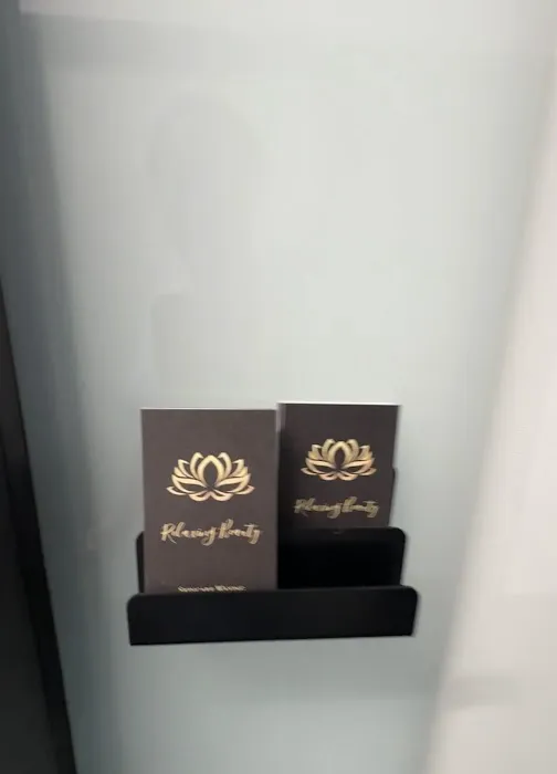 Relaxing Beauty Picture 4