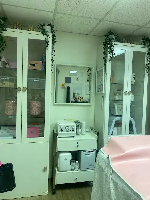 Sustayn Asthetik Picture 1