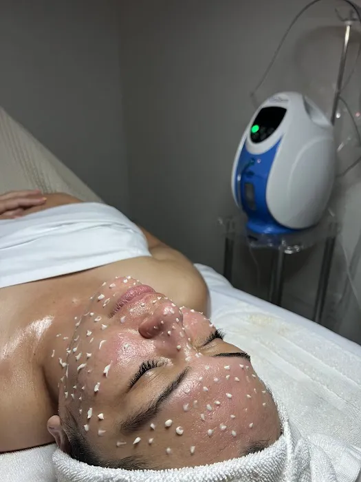 Megan Miller Skin Picture 4