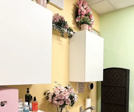 Uzuri Allure Beauty, Skincare & Med Spa