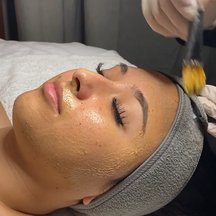 Ritual Skincare Therapy Picture 9