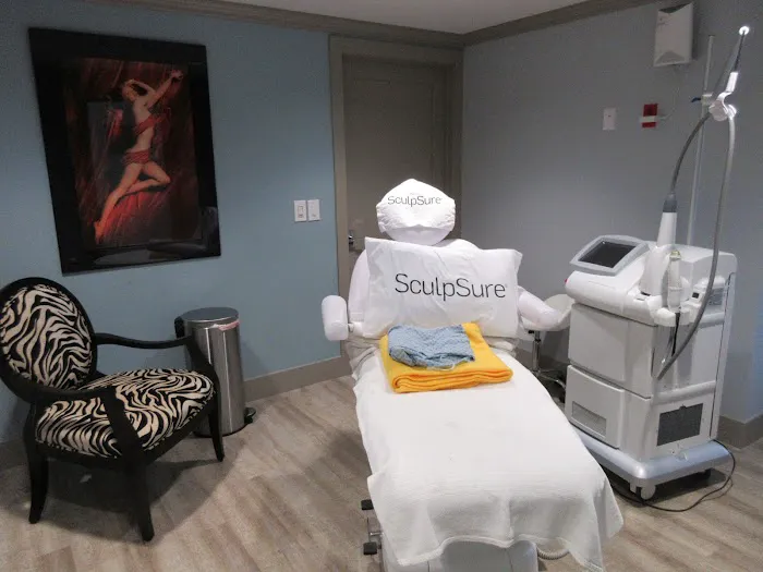 Aesthetics & Hyperbarics Picture 3