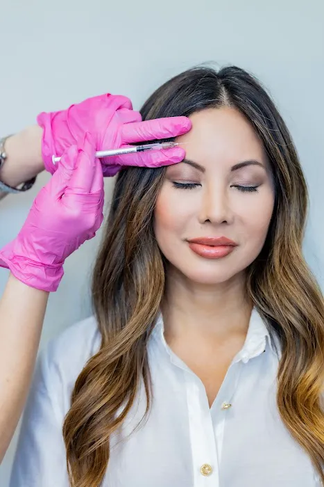 The Skin Whiz Picture 8