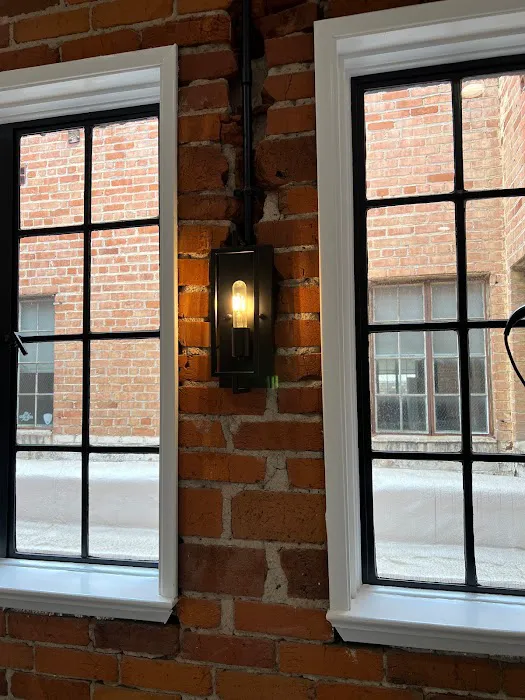 Plasma Babe Picture 3