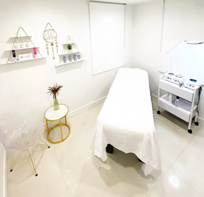 Me Time with Michelle Picture 8