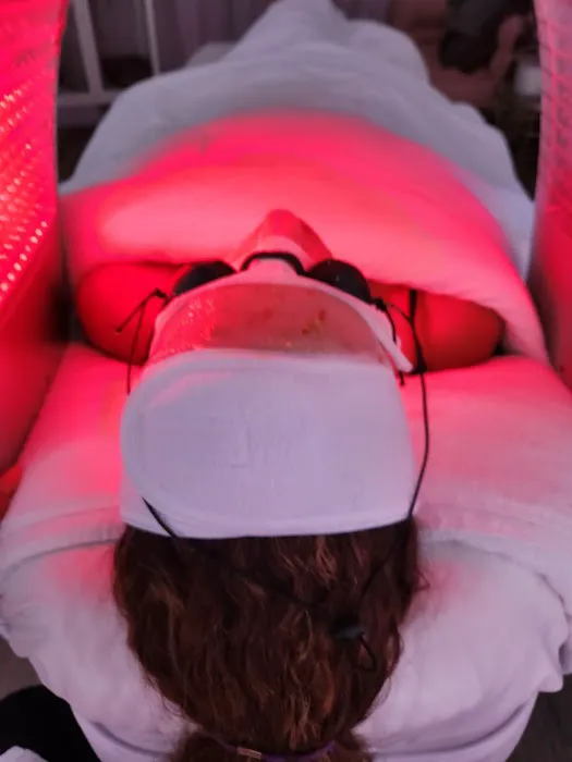 La Luna Aesthetics Picture 5