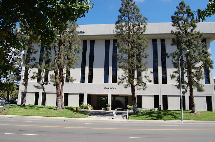 OC Skin Bar Picture 3