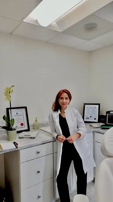 Dr.TinaGetty Picture 3