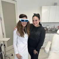 Amy Stewart Professional Skin ico