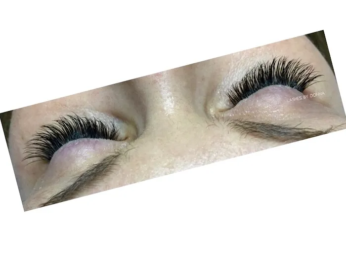 Striking Lash and Skin Studio Picture 5