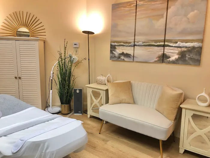 Skin Therapy by Kelly Picture 5