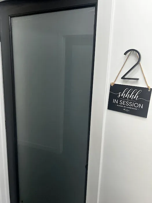 Helen Joyce Beauty Picture 8