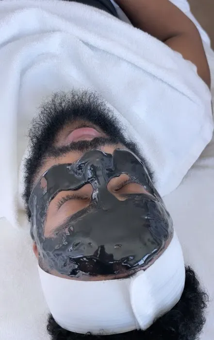 Redeem Skin Solution Picture 1