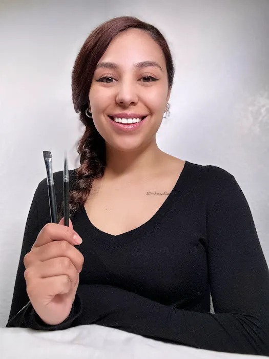 Lunaria Aesthetics Picture 6