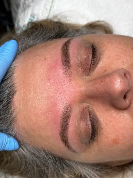 Lunaria Aesthetics Picture 10