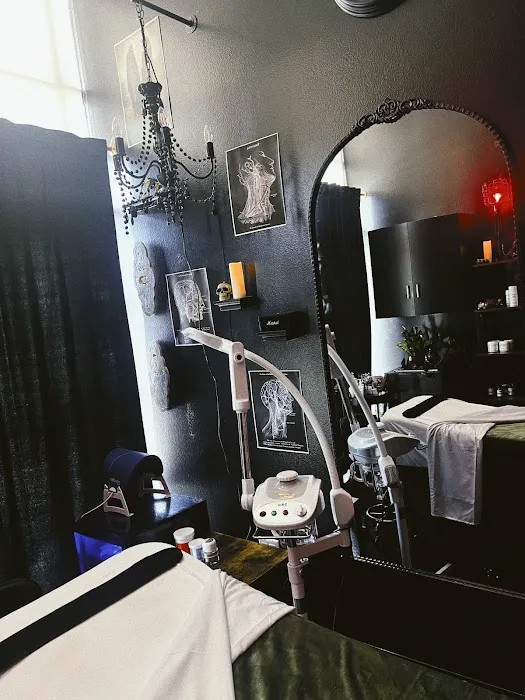 The Hyde Out Picture 6