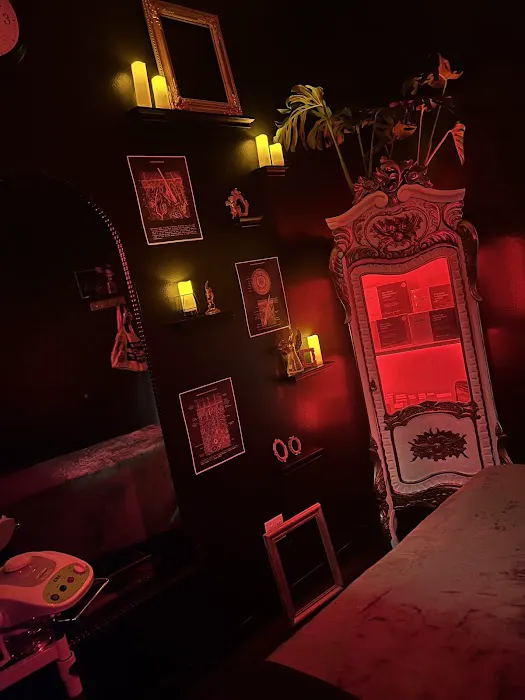 The Hyde Out Picture 1