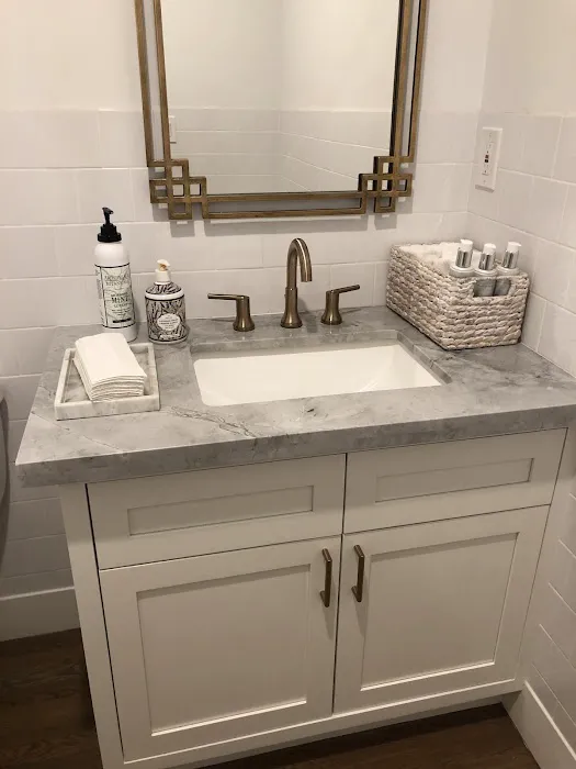 The Treatment Facial Bar Picture 7