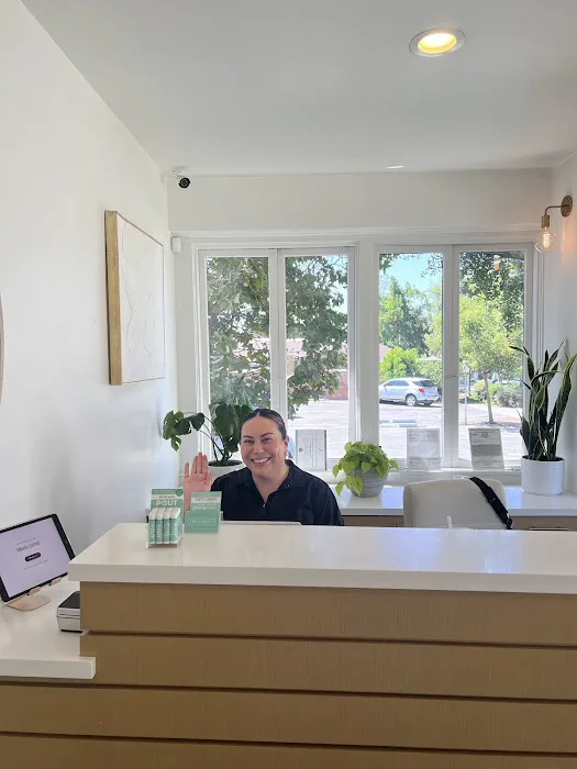 The Treatment Facial Bar Picture 5