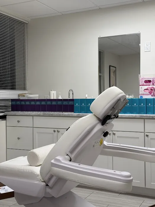 PICO 医美 -PICO Clinic Beverly Hills Picture 1