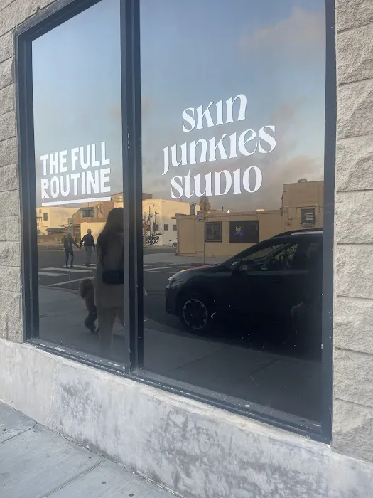 Skin Junkies Studio Picture 5