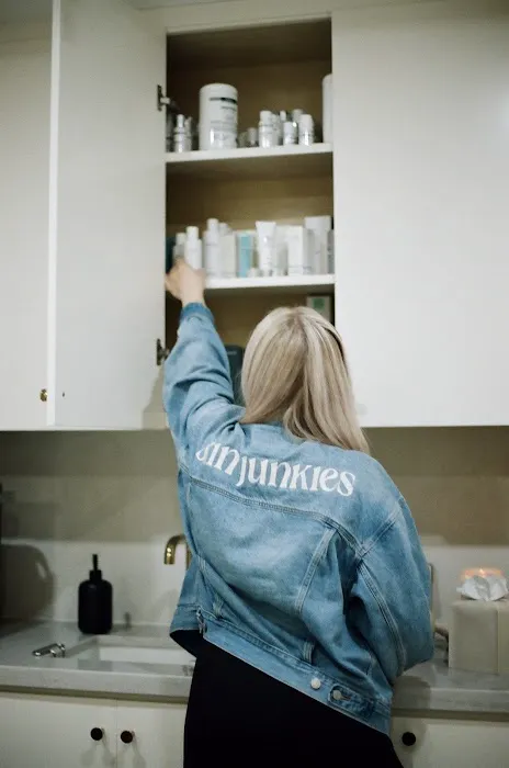 Skin Junkies Studio Picture 4