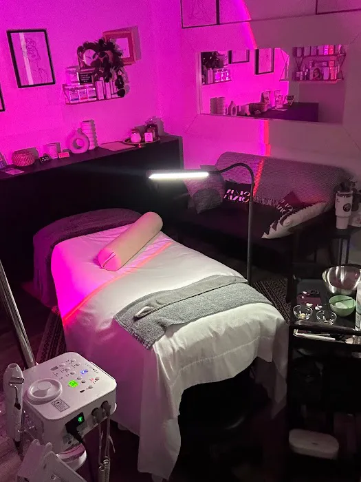 Glowgeous Skin Beauty & Aesthetics Picture 6