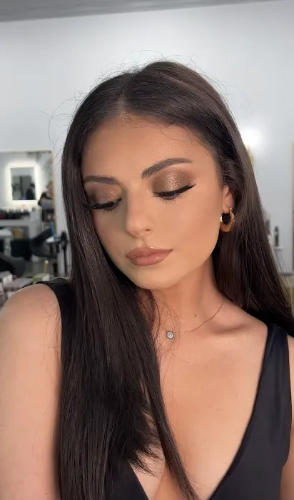 Aesthetics By Alina Picture 3