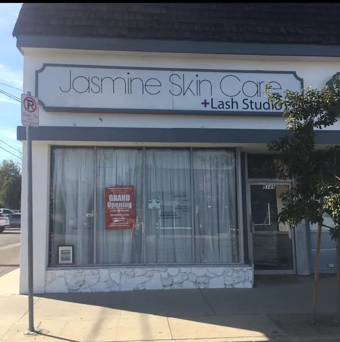 Jasmine Skin Care and Lash Studio Picture 5