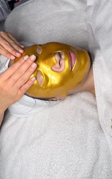 Skin by Alicia Picture 2