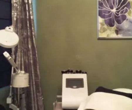 Beauty Queen Skin & Body