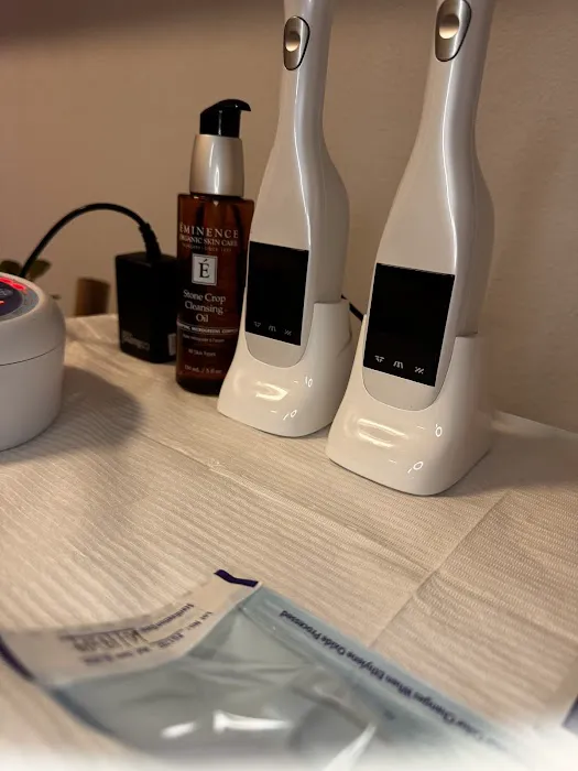 Oc Westhetics by Vero West Picture 2